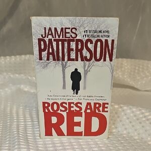 James Patterson 'Roses Are Red' Book - White and Red Cover